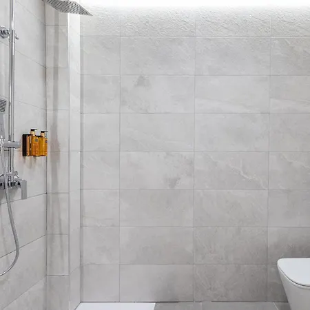 Florit Flats - The Monteolivete Walencja