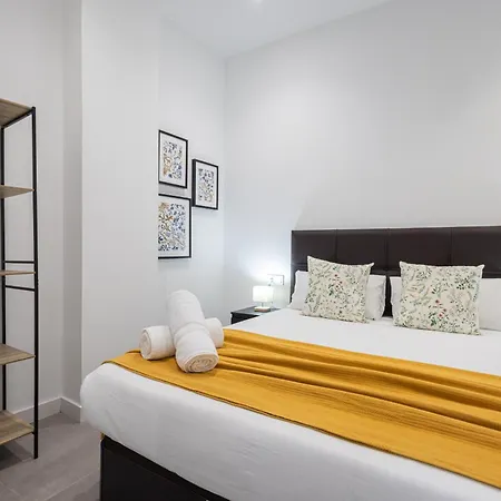 Florit Flats - The Monteolivete Apartament Walencja